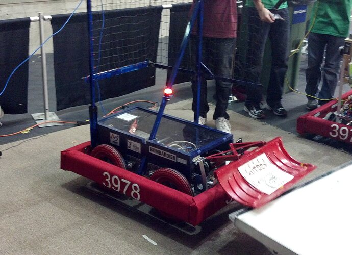 476619_3045474089467_1041570221_2878046_583774292_o.jpg