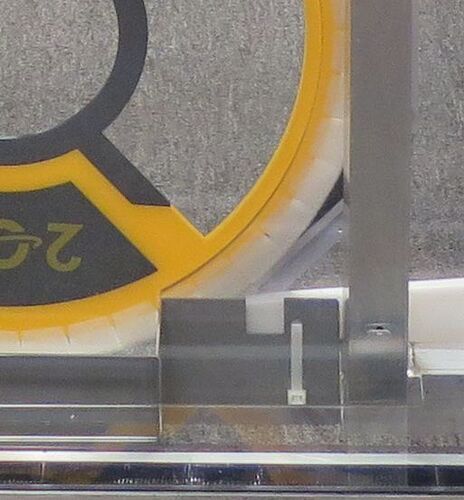 BrushFlange