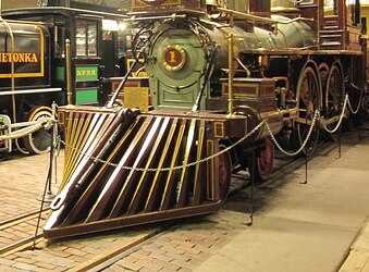 Old_Timers_at_the_Lake_Superior_Railroad_Museum,_Duluth_MN