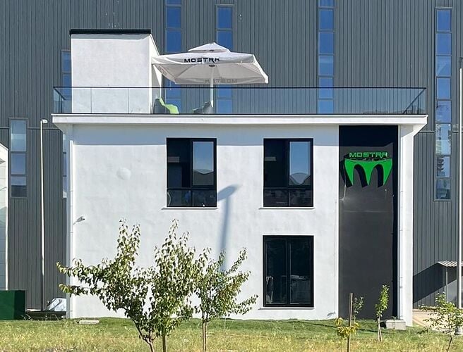 building front