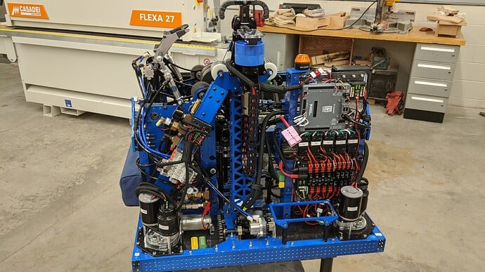 2020-02-28_222512 Robot Build