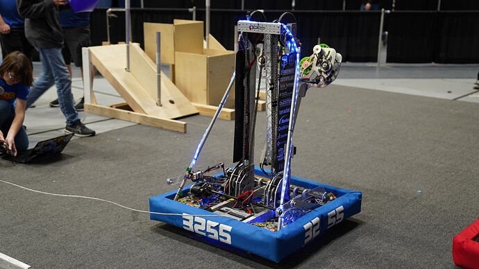 Team 3255 FRC 2023 Robot