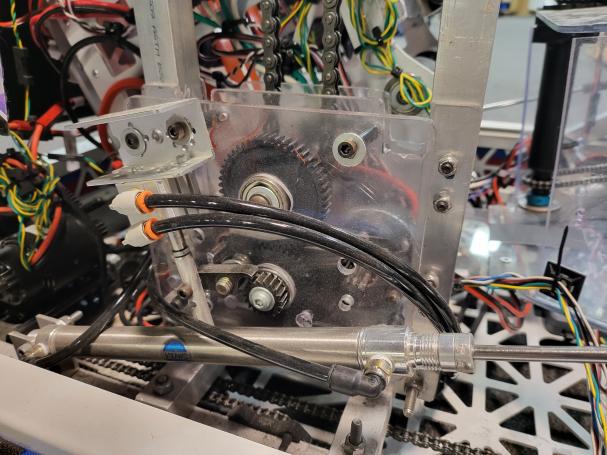 whiteout climber gearbox