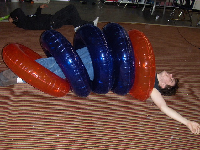 27e1a3db40deabfe677c3a406bed7d01_l.jpg