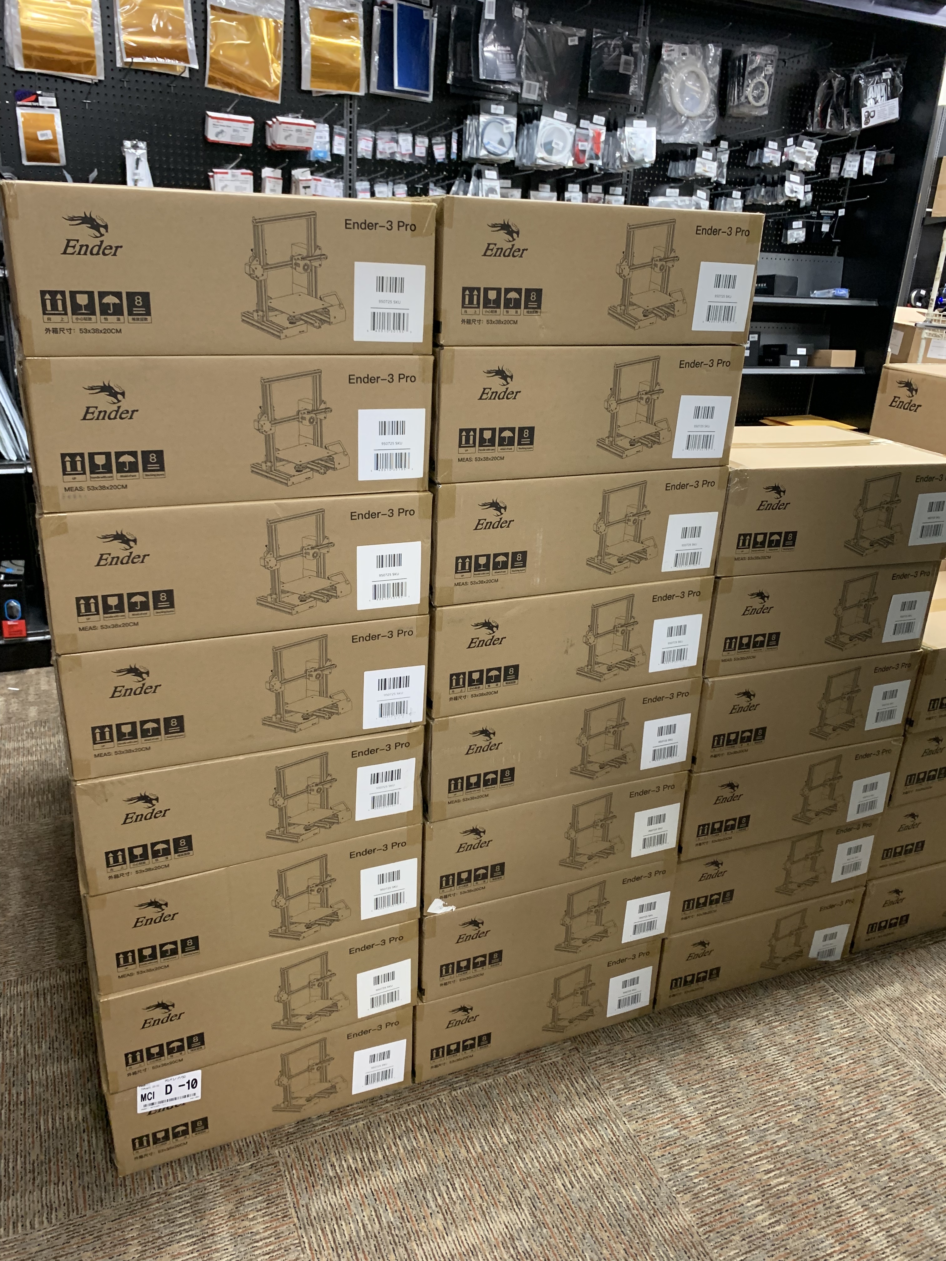 Micro Center Ender 3 3D Printer deal - $99 - Manufacturing ...