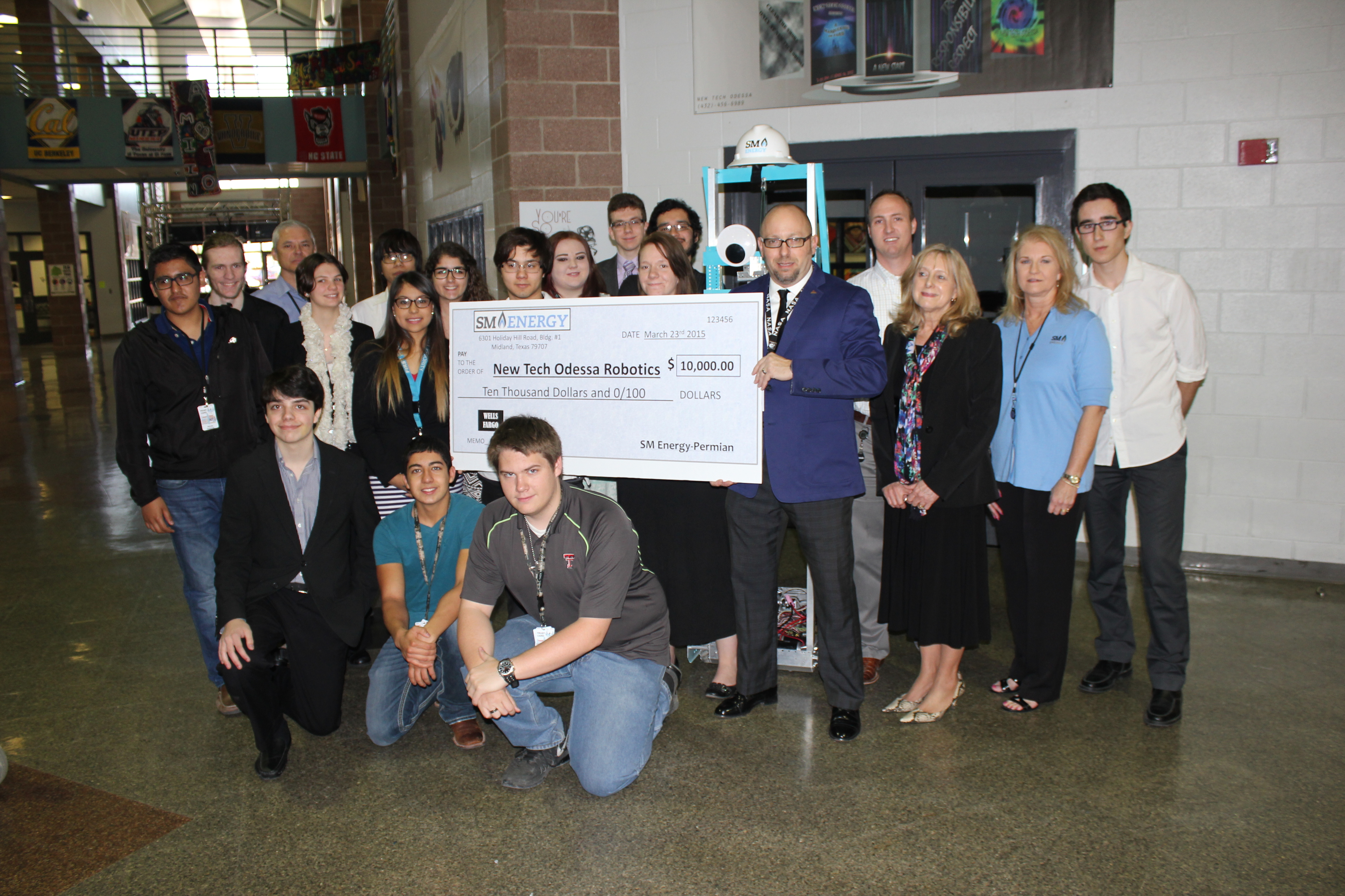 Pic Frc Team 4301 Sm Energy Sponsorship Event Cd Media Photos Chief Delphi